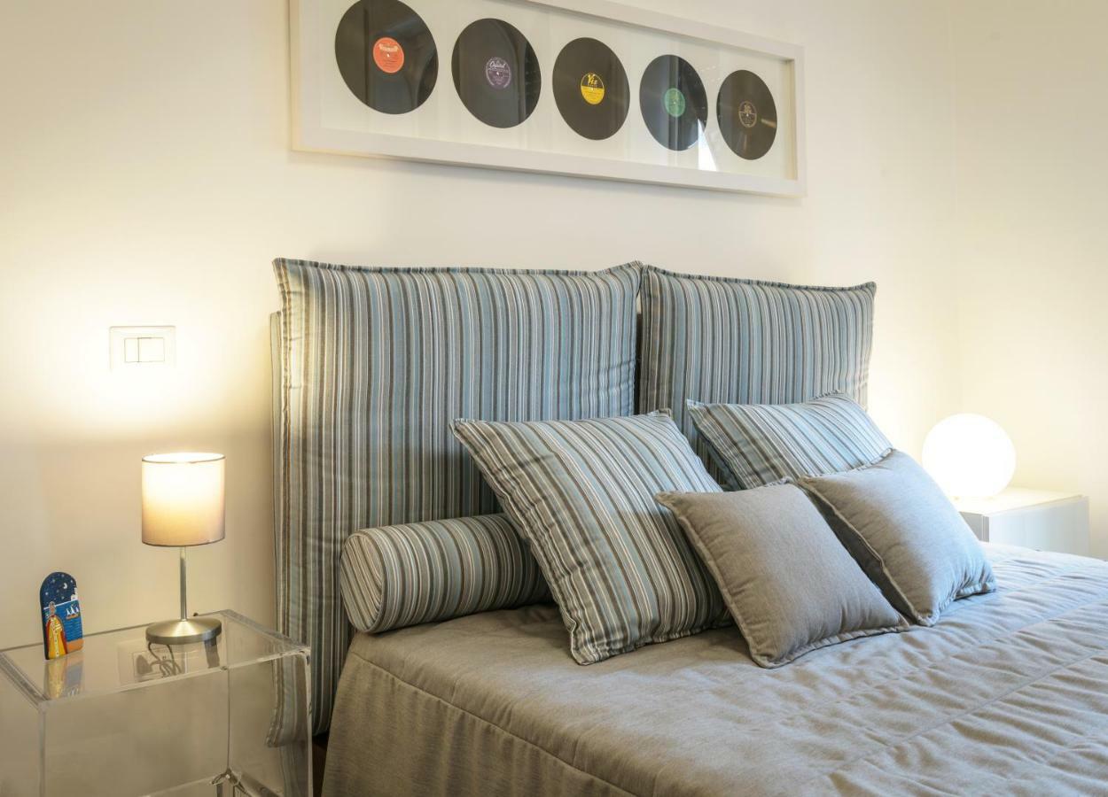 Art View Luxury Apartment Bari Eksteriør billede