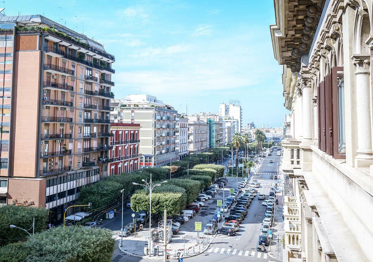 Art View Luxury Apartment Bari Eksteriør billede